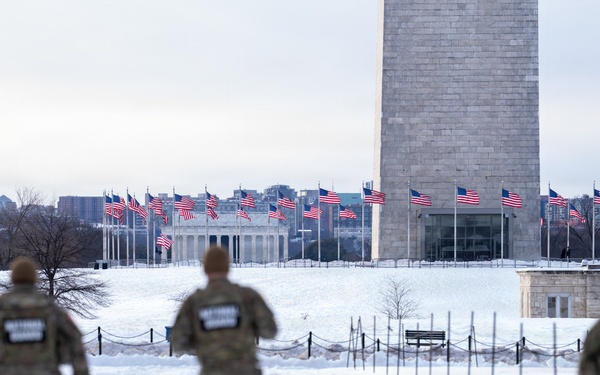 National Guard conducts winter presence patrols near National Mall