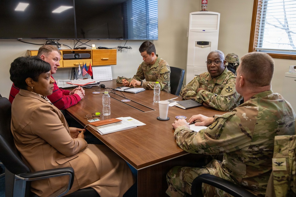 MSC-K Welcomes Eighth Army ACoS G8, Col. Damian E. Douglas!