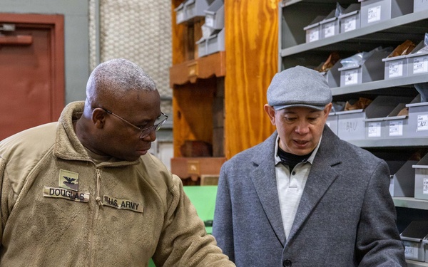 MSC-K Welcomes Eighth Army ACoS G8, Col. Damian E. Douglas!