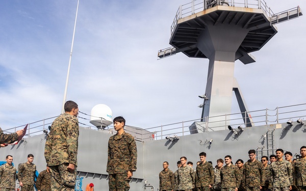 22nd MEU(SOC) | CLB 26 Awards Marine Aboard Fort Lauderdale