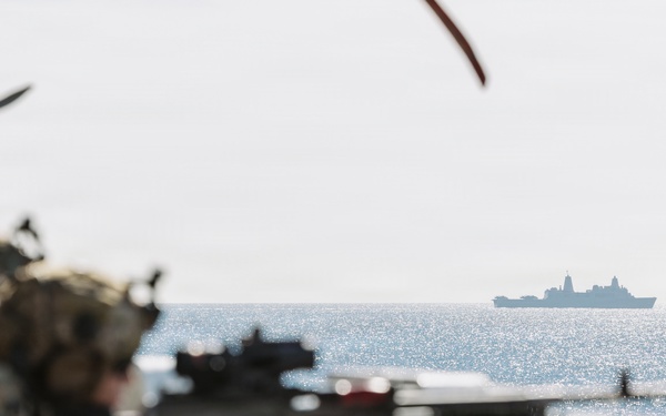 11th MEU Marines, Sailors Conduct Simulated Strait Transit