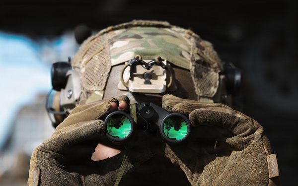 11th MEU Marines, Sailors Conduct Simulated Strait Transit