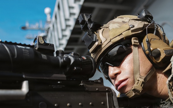 11th MEU Marines, Sailors Conduct Simulated Strait Transit