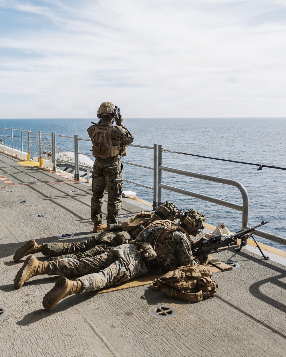 11th MEU Marines, Sailors Conduct Simulated Strait Transit
