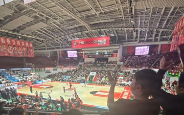 Hoop dreams: Families find common ground on the court