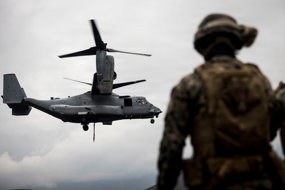 3rd LLB participates in a helicopter support team training exercise at PTA