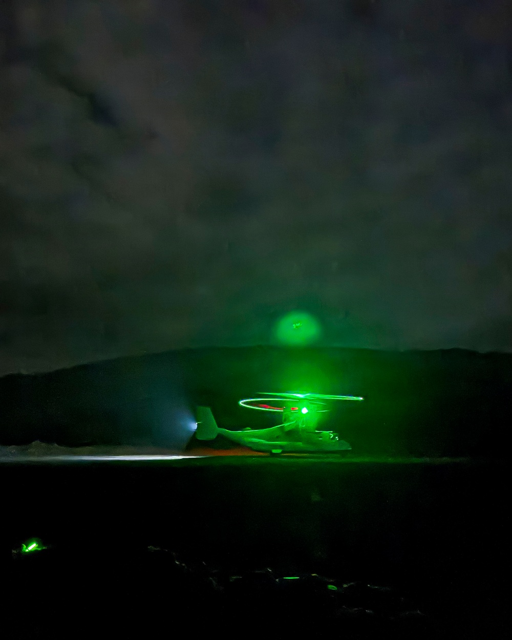 3rd LLB participates in a helicopter support team training exercise at PTA