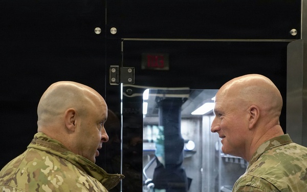 Leaders discuss robotic food service