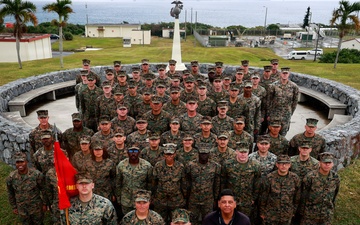 3rd Marine Expeditionary Brigade Poses for Group Photo