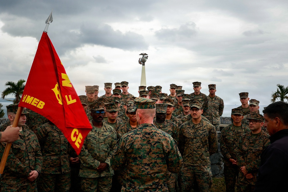 3rd Marine Expeditionary Brigade Poses for Group Photo