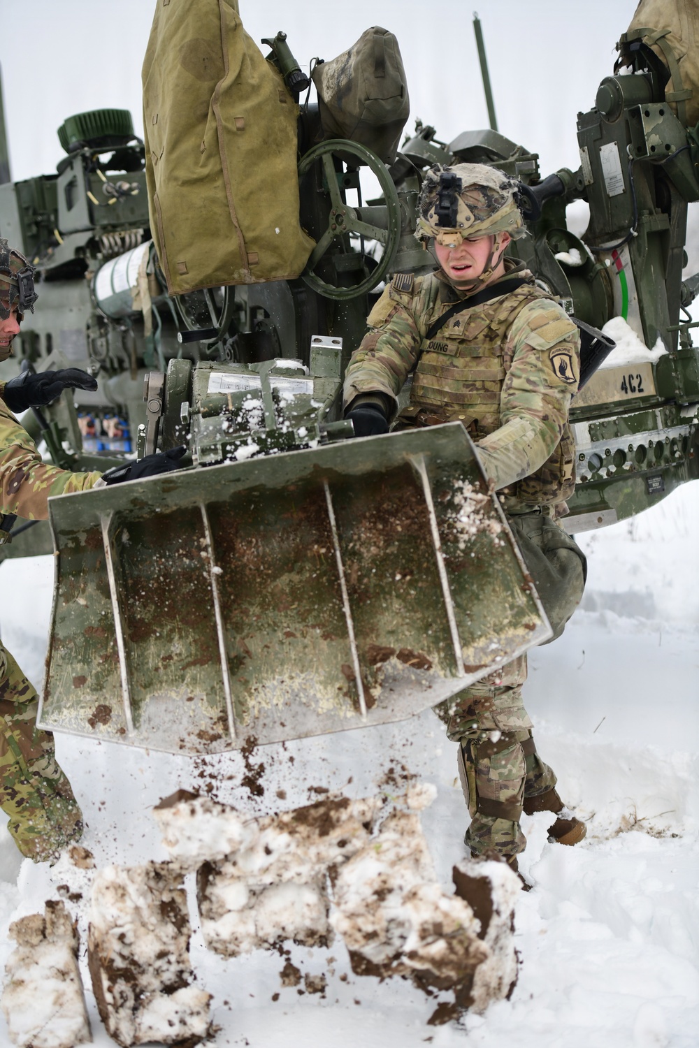 Chaos Battery Table XII LFX at Dynamic Front 26