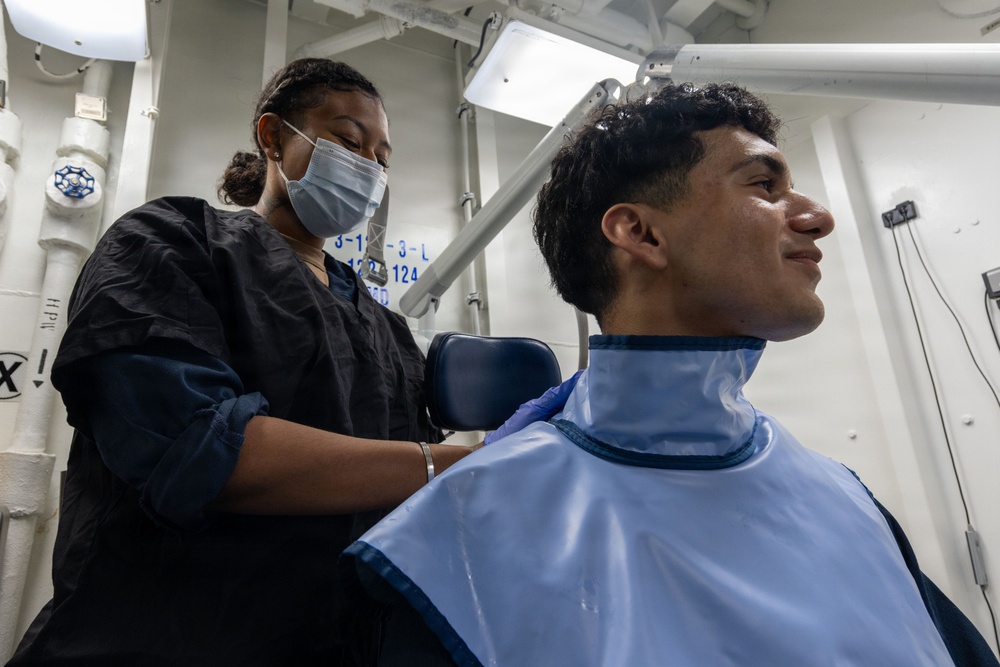Abraham Lincoln conducts dental cleaning