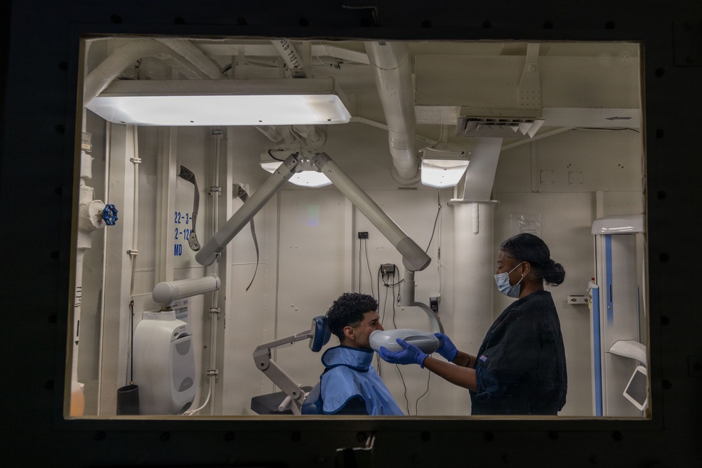 Abraham Lincoln conducts X-rays