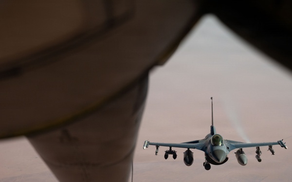 Aerial Refueling Fighting Falcons