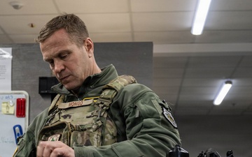 31 FW deputy commander prepares for flight