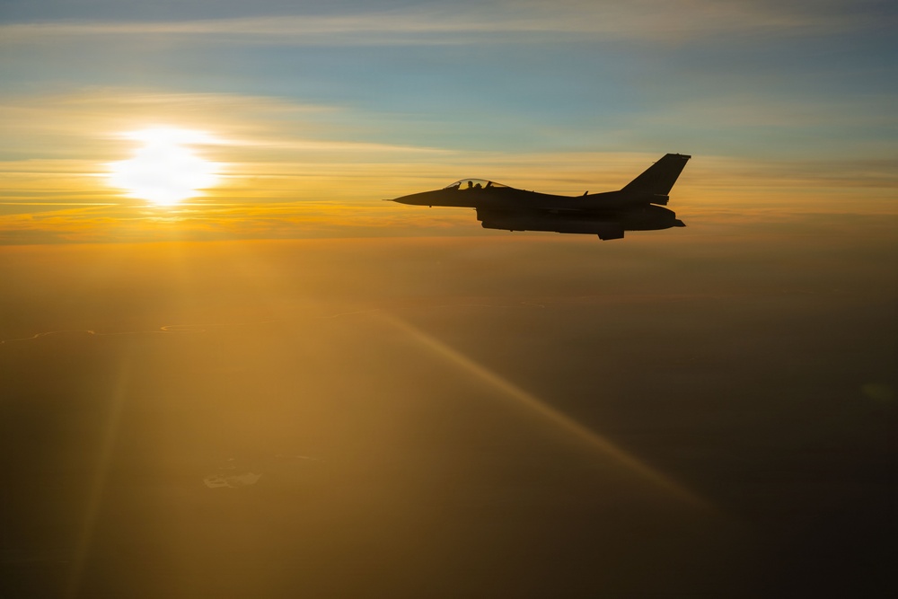Aerial Refueling Fighting Falcons