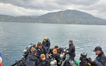 Seabees Divers Reinforce Maritime Force Protection at Naval Support Activity (NSA) Souda Bay, Greece