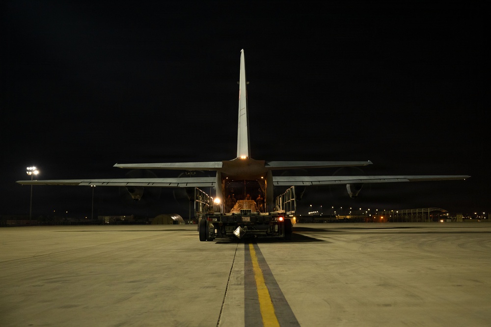 61st Expeditionary Airlift Squadron conducts airlift mission