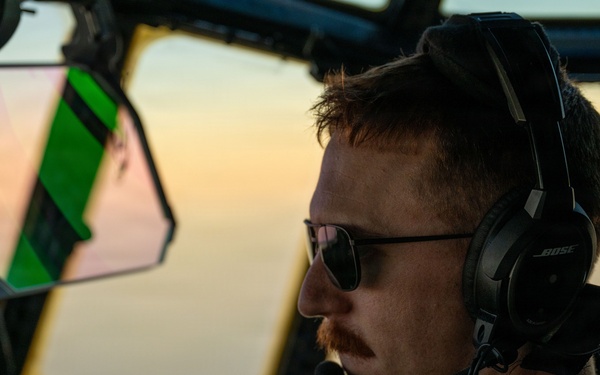 61st Expeditionary Airlift Squadron conducts airlift mission&amp;#xA;