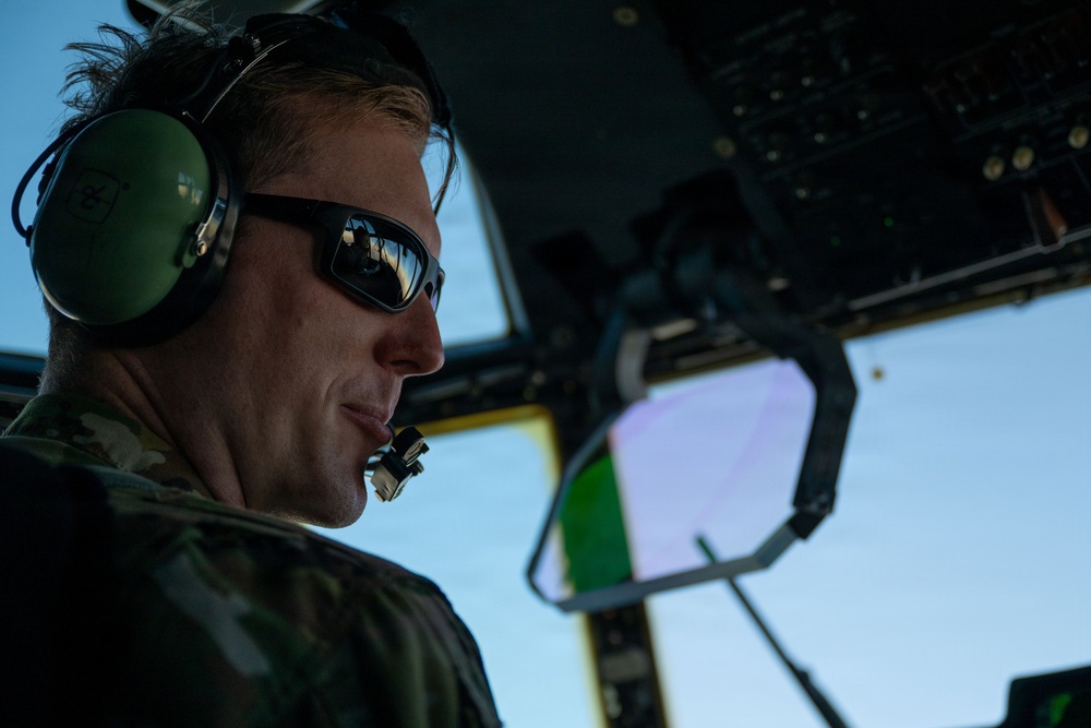61st Expeditionary Airlift Squadron conducts airlift mission&amp;#xA;