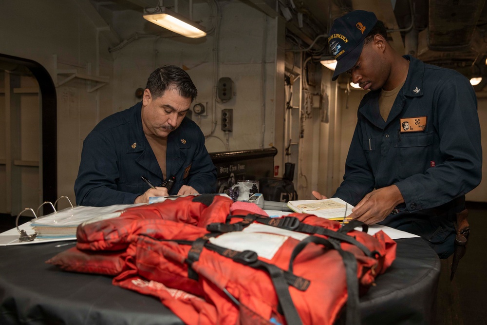 Abraham Lincoln conducts spot checks