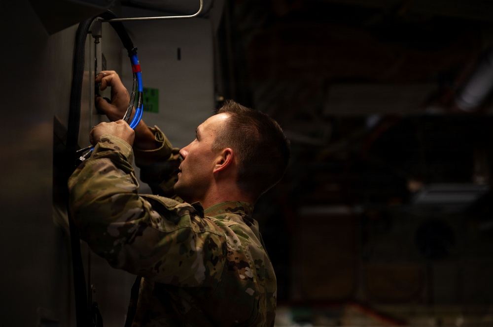 Viper Team keeps leaders connected in the sky