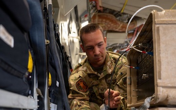 Viper Team keeps leaders connected in the sky