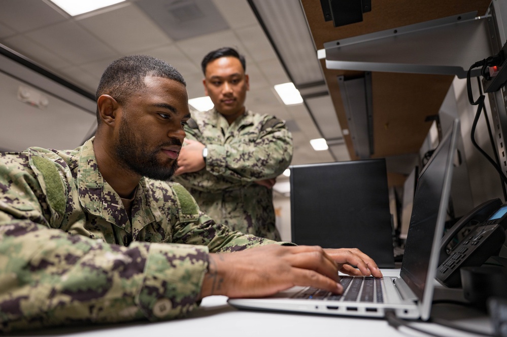 NCTAMS LANT Det Rota, Spain Daily Operations