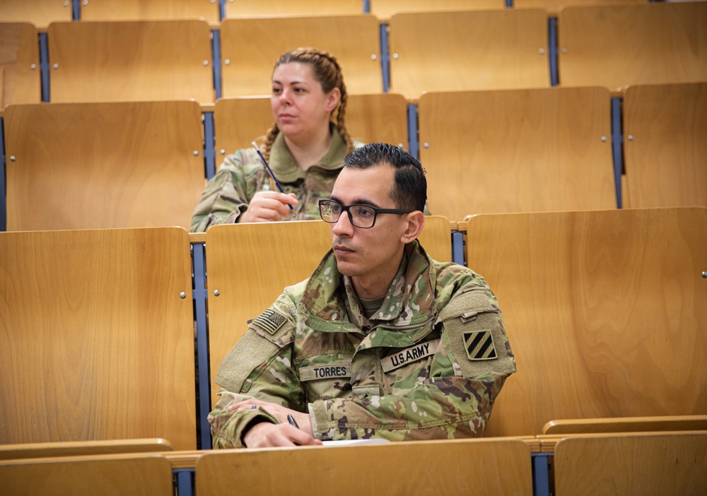 Train the Trainer Course at 7ATC