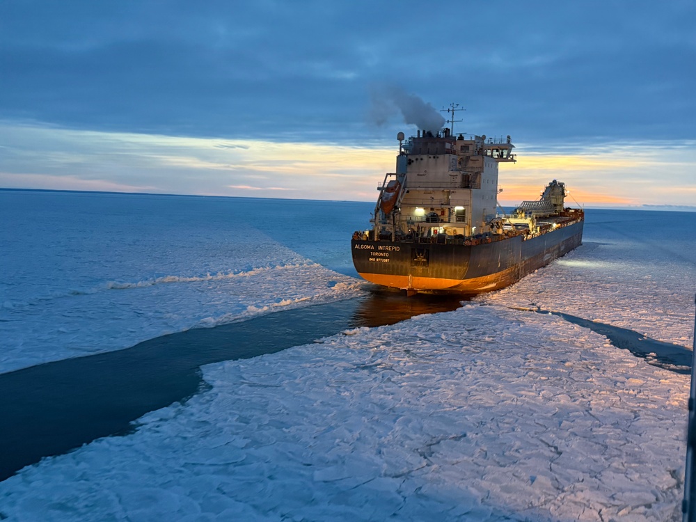 Coast Guard conducts direct assist to motor vessel on Lake Michigan