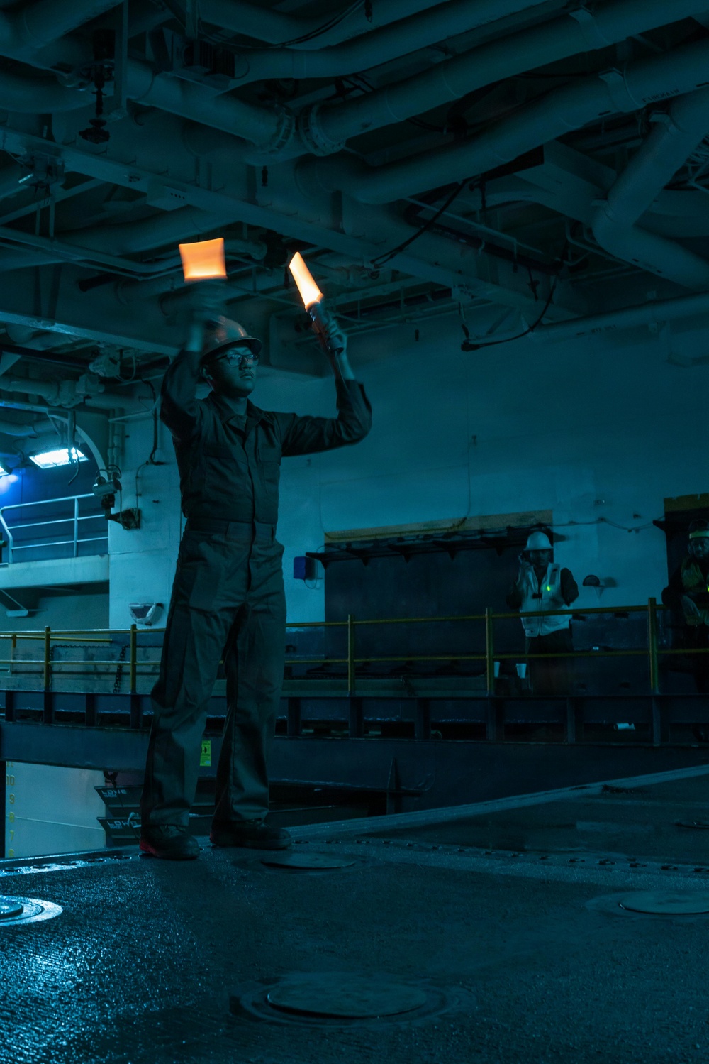 QUART 26.2: 3rd AA Bn. conduct night Ship to Shore operations onboard USS Makin Island