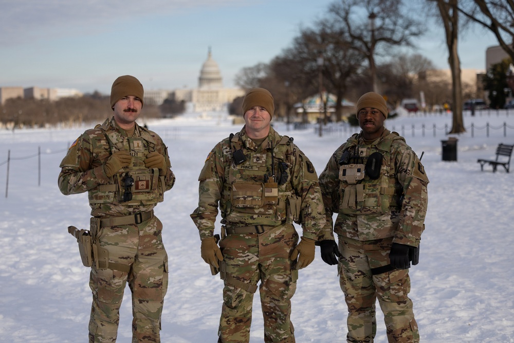 National Guard Maintains Visible Presence Near National Mall for D.C. Safe and Beautiful Mission