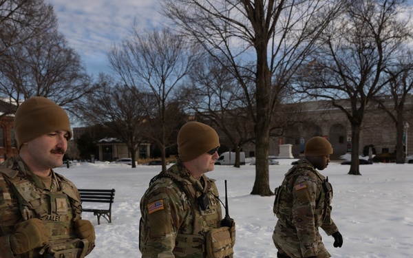 National Guard Maintains Visible Presence Near National Mall for D.C. Safe and Beautiful Mission