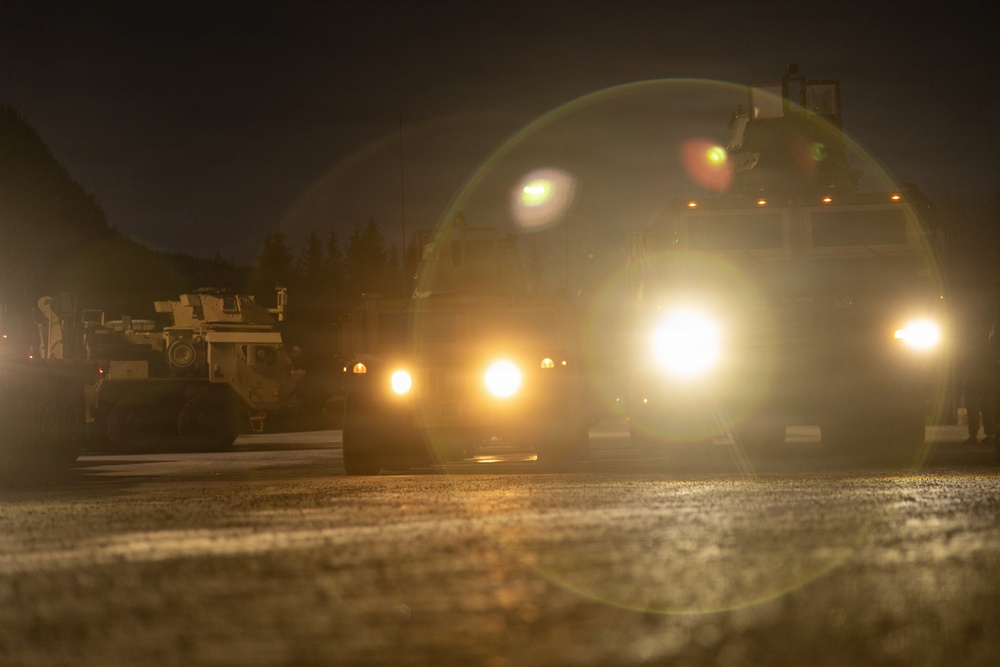 CORE26 | U.S. Marines Execute Cave Draw Operations in Tromsdalen