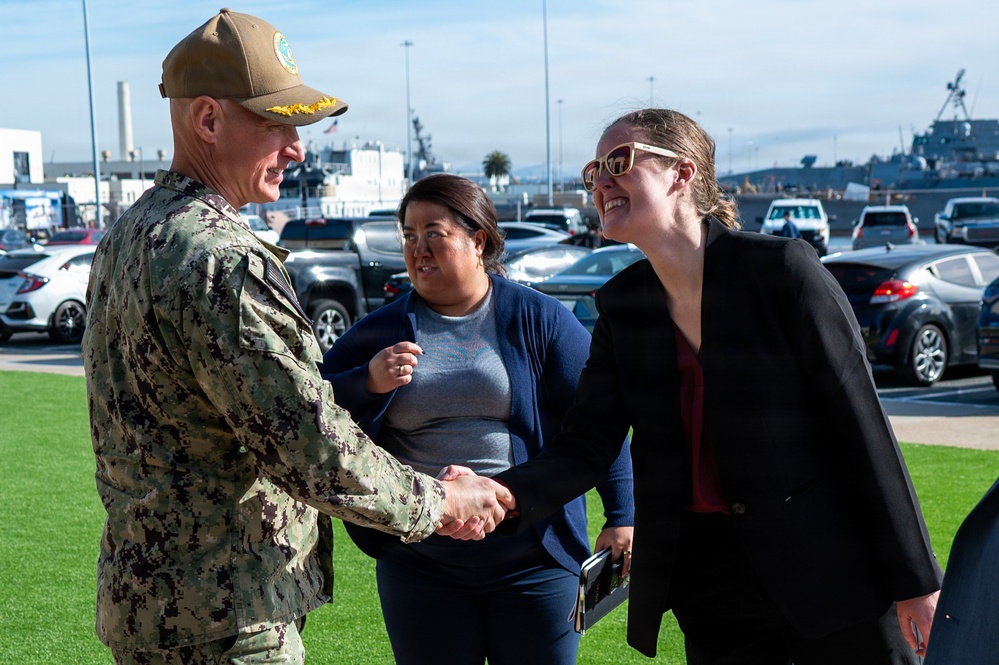 Vargas' Staff Visit Naval Base San Diego