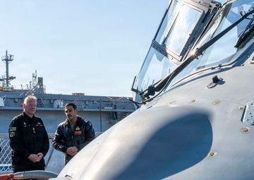 U.S. 2nd Fleet Vice Commander Visits Italian Navy Ship ITS Alpino