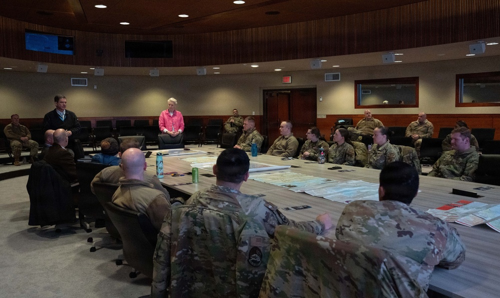 TSC hosts Arctic executive education course for 3rd MXG leaders