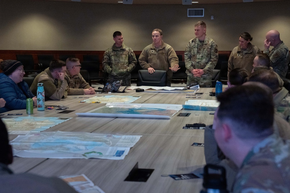TSC hosts Arctic executive education course for 3rd MXG leaders