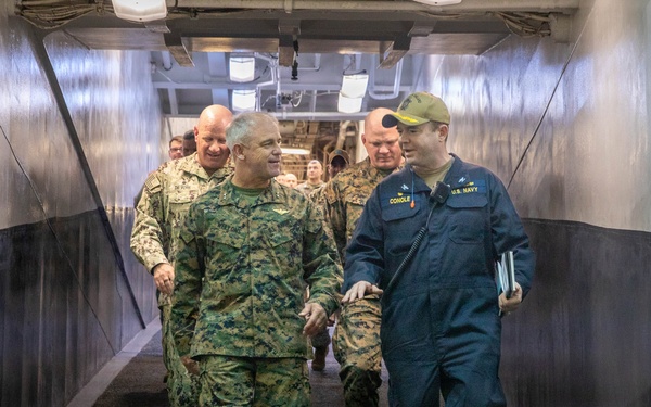 Makin Island Hosts Distinguished Visitors