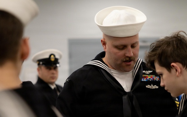 Kearsarge Sailors Visit U.S. Naval Sea Cadets Corps