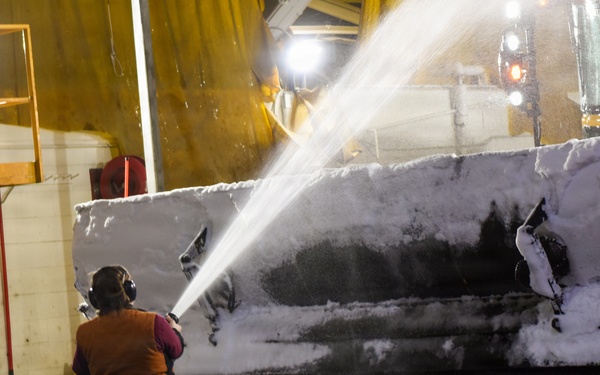 Snow removal enable mission readiness at JBER