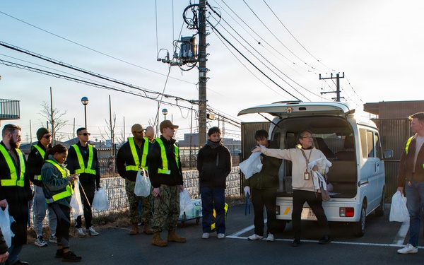 Ayase COMREL Curbside Clean Up