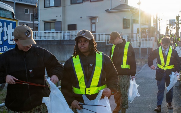 Ayase COMREL Curbside Clean Up