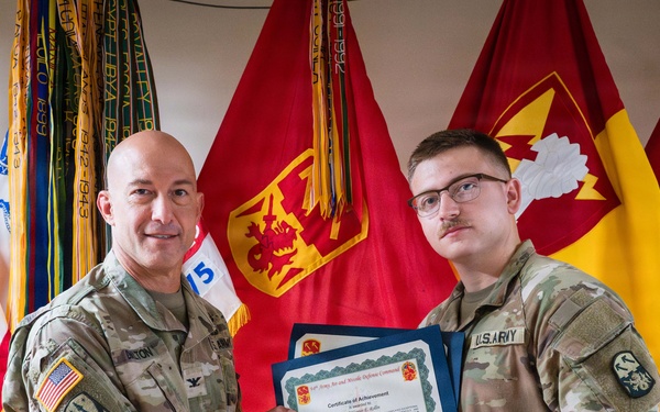 94th AAMDC Hosts Joint Combatives Training