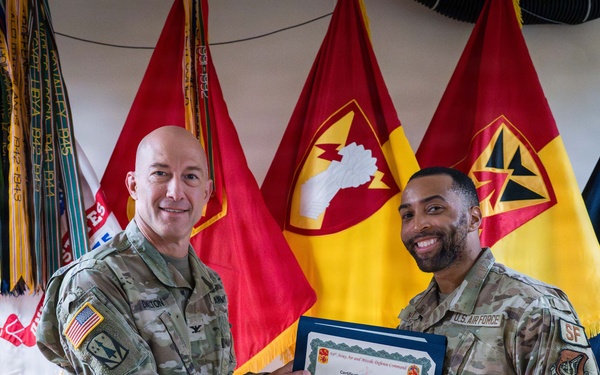 94th AAMDC Hosts Joint Combatives Training