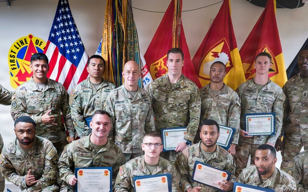 94th AAMDC Hosts Joint Combatives Training