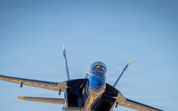 The Blue Angels’ conduct winter training