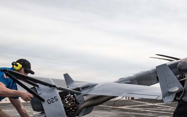 11th MEU Marines, Sailors and DOW Contractors Conduct V-BAT Flight Aboard USS Portland