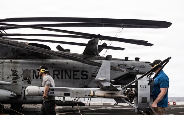 11th MEU Marines, Sailors and DOW Contractors Conduct V-BAT Flight Aboard USS Portland