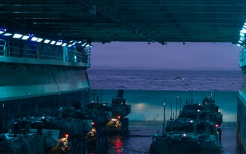 QUART 26.2: 3rd AA Bn. conducts night operations aboard USS Makin Island